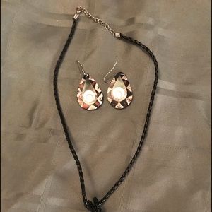 Necklace and earring set